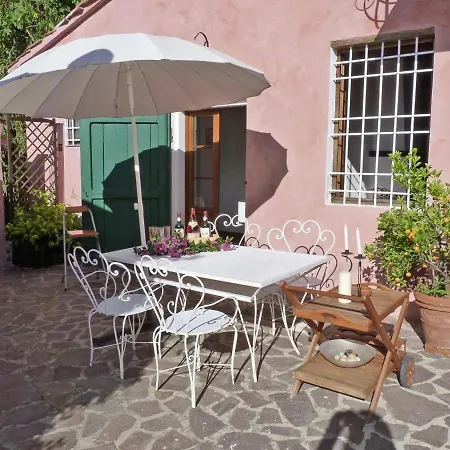 Ground Floor With Sea View Near Lucca Apartamento Massarosa