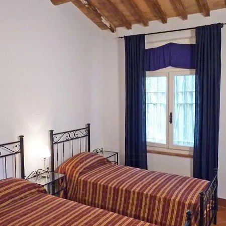 Ground Floor With Sea View Near Lucca *